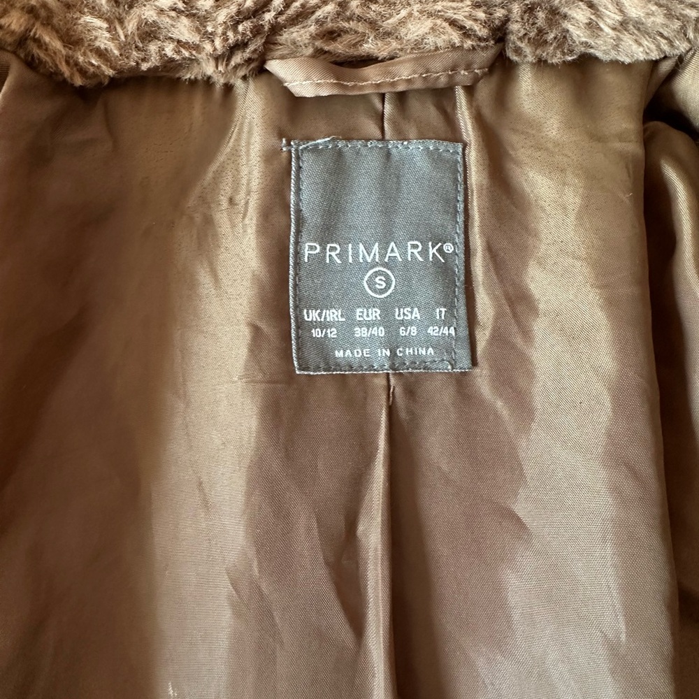 fuzzy jacket - Picture 2 of 2